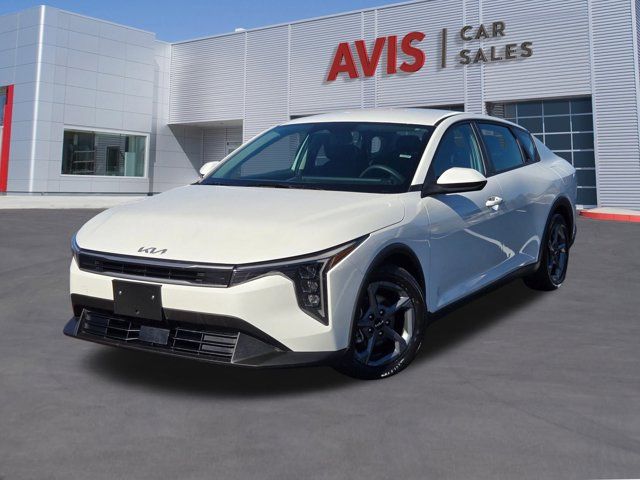 2025 Kia K4 LXS FWD