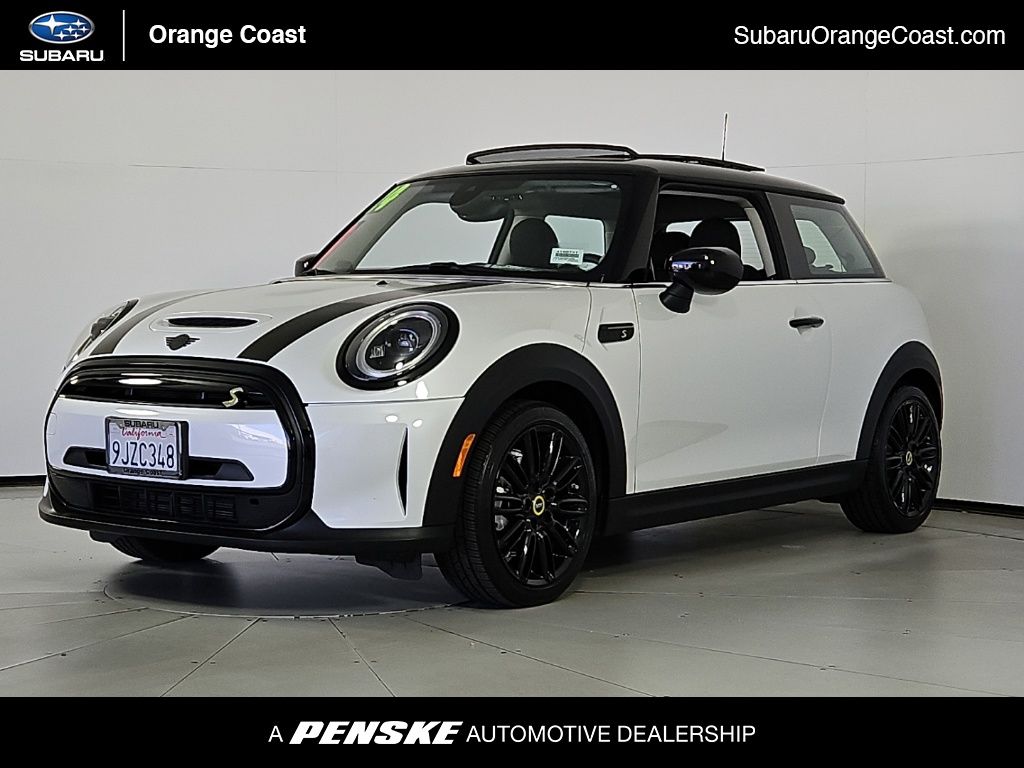 2024 MINI Cooper SE -
                  Santa Ana, CA