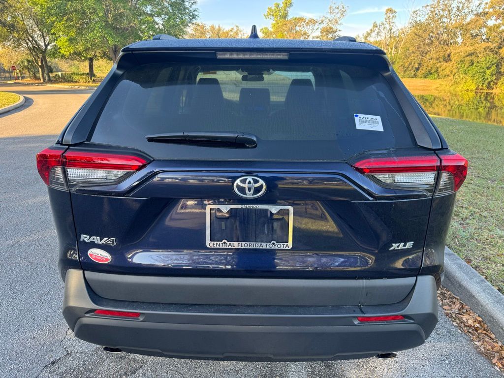 2023 Toyota RAV4 XLE Premium 4