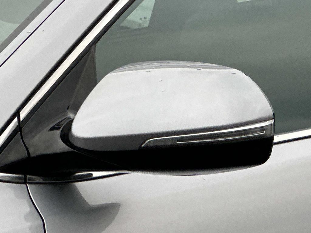 Thumbnail: 2018 Hyundai Santa Fe - 2