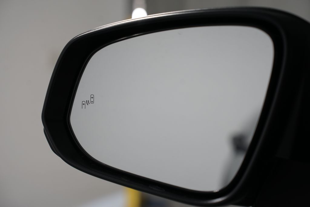 Thumbnail: 2025 Toyota 4Runner - 27