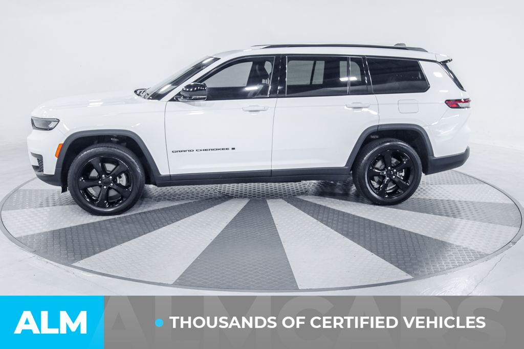 2023 Jeep Grand Cherokee Altitude photo 4