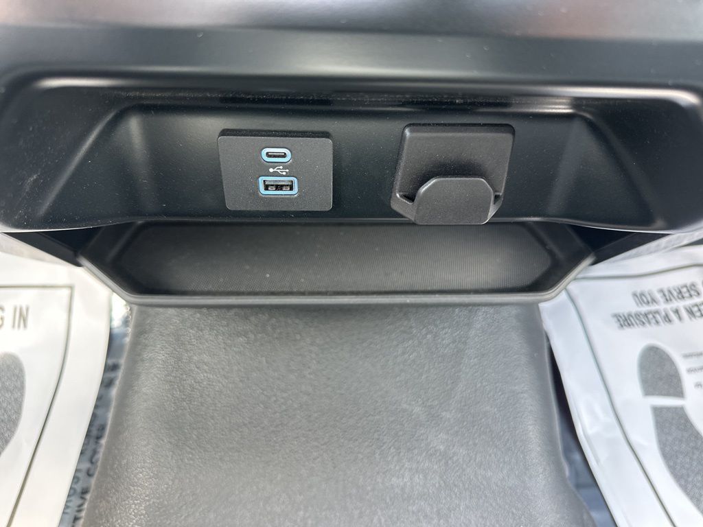 2023 Oxford White Ford F-150 XL RWD Truck