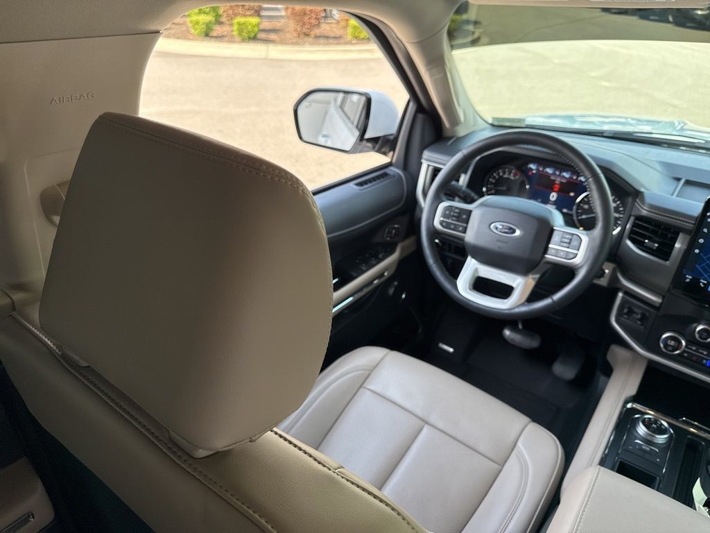 2024 Ford Expedition XLT