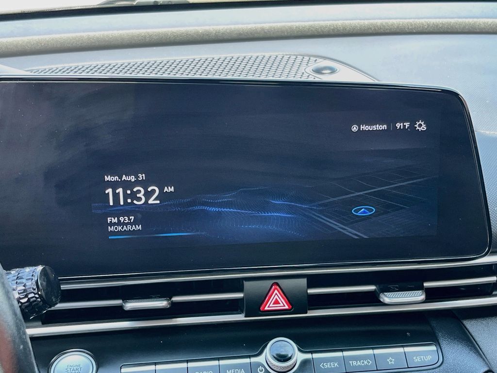 2023 Hyundai Elantra SEL Black at Monument Chevrolet