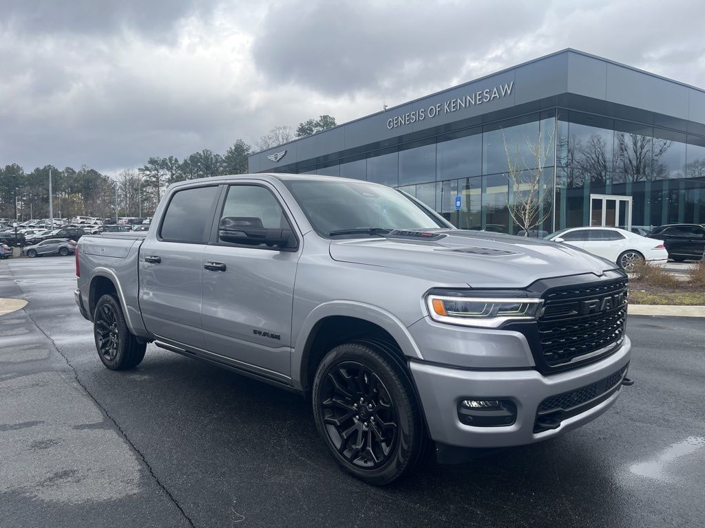 2025 RAM 1500 Limited Crew Cab 4WD