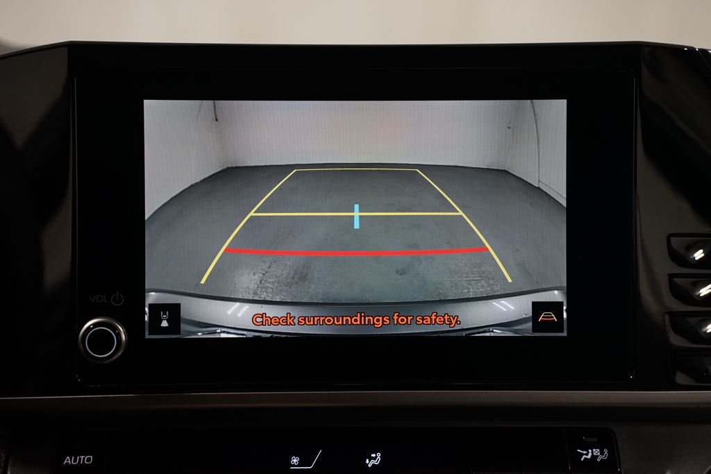 Thumbnail: 2025 Toyota Camry - 20