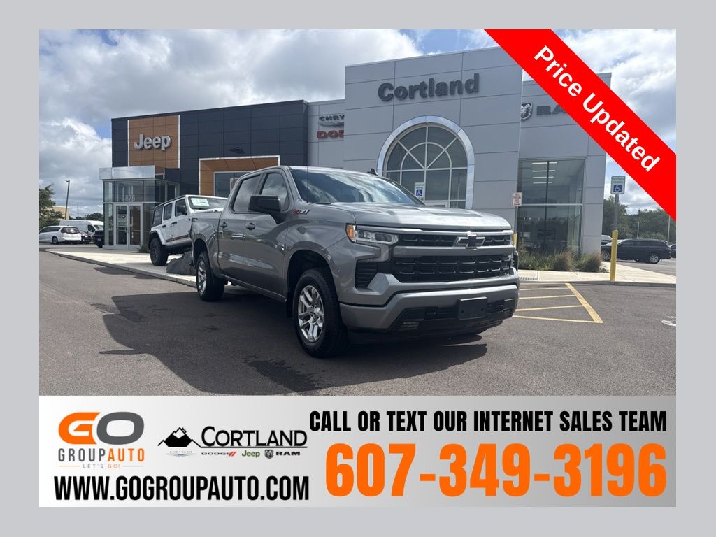 2023 Chevrolet Silverado 1500 Gris (Sterling Gray Metallic) Camioneta Todo terreno Automática