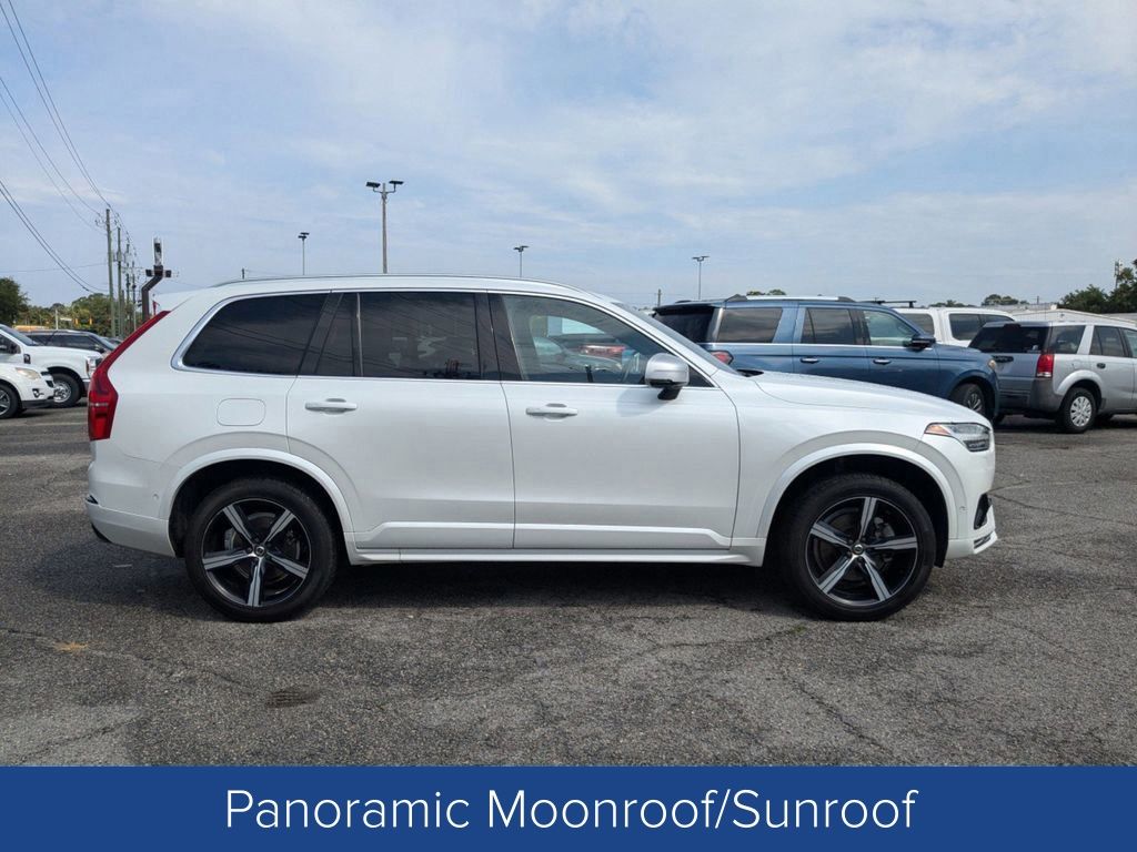 2019 Volvo XC90 T6 R-Design