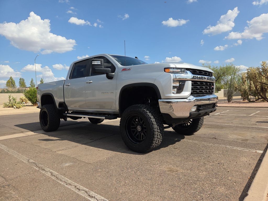 Silver Ice Metallic 2022 Chevrolet Silverado 3500HD Pickup Truck Four-Wheel Drive Automatic