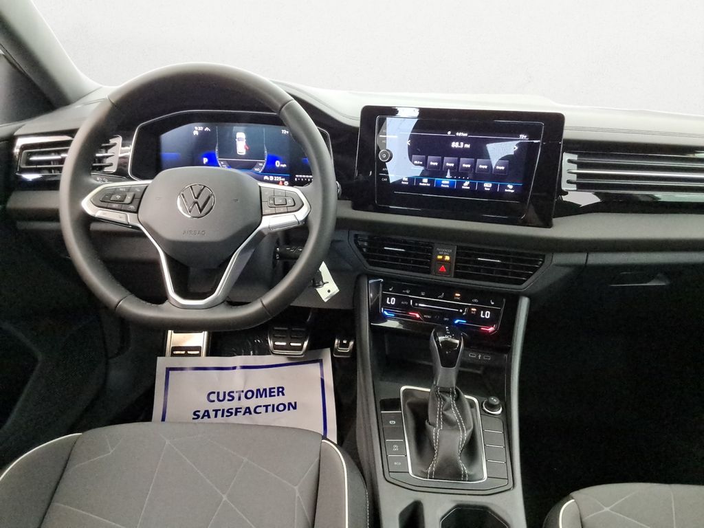 used 2025 Volkswagen Jetta car