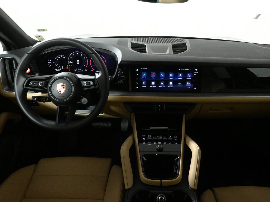 Thumbnail: 2026 Porsche Cayenne - 16