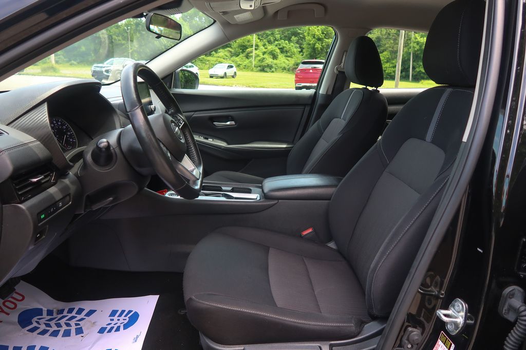2023 Nissan Sentra SV Xtronic CVT