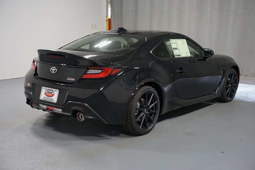 Thumbnail: 2025 Toyota GR86 - 8