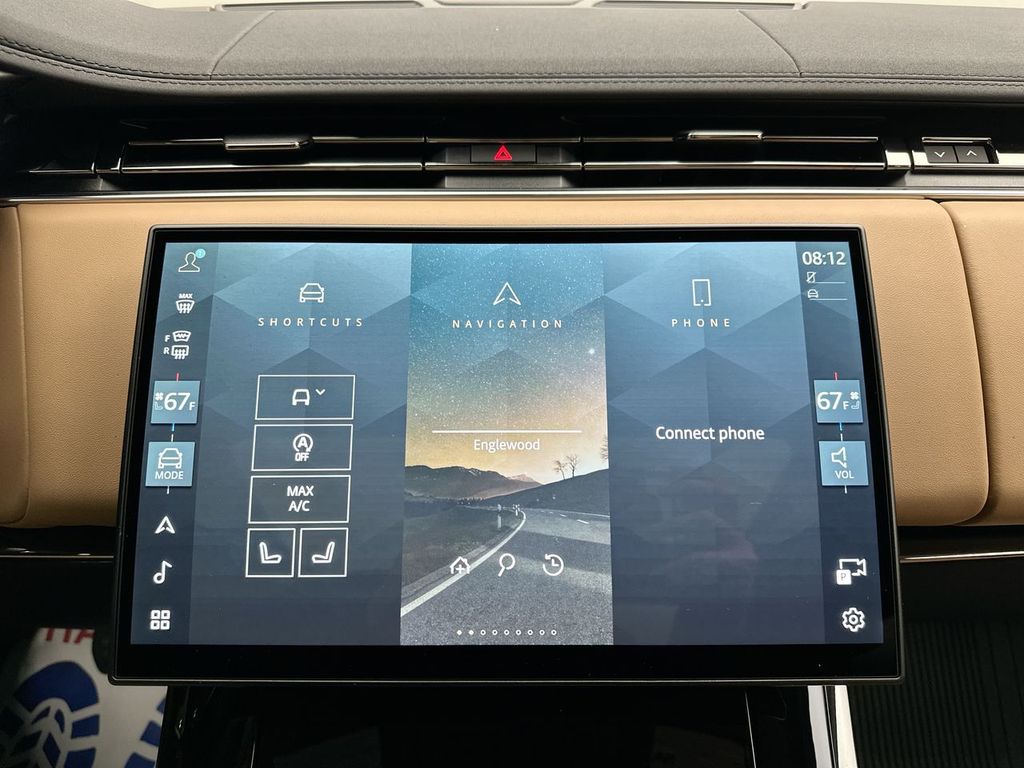 Thumbnail: 2024 Land Rover Range Rover Sport - 18