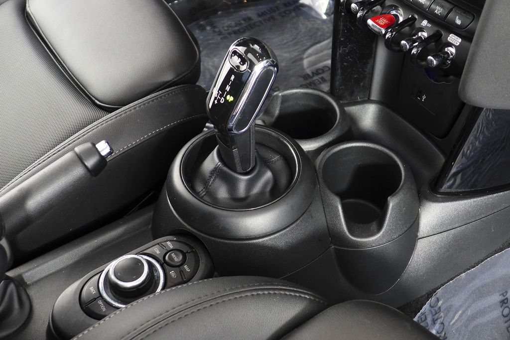 Thumbnail: 2023 MINI Cooper - 15