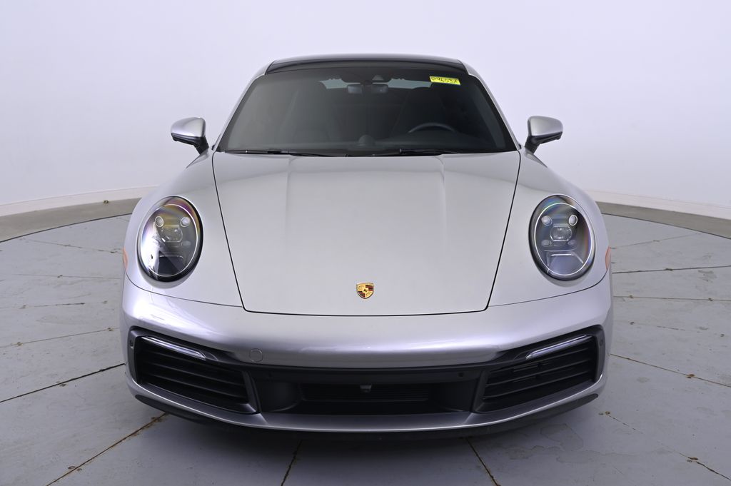 Thumbnail: 2024 Porsche 911 - 10