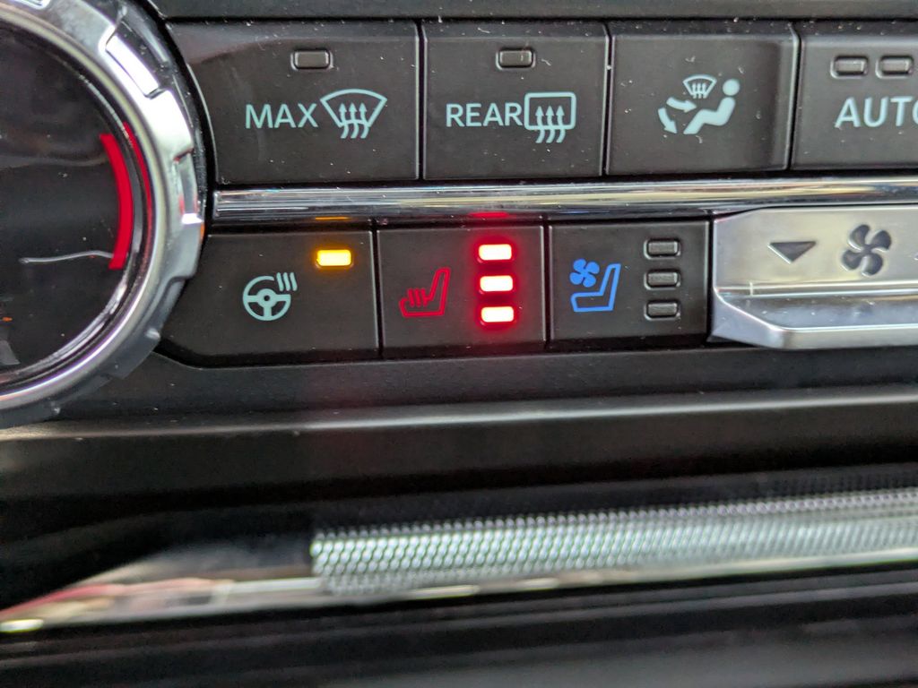 2025 Ford F-150 Black Widow