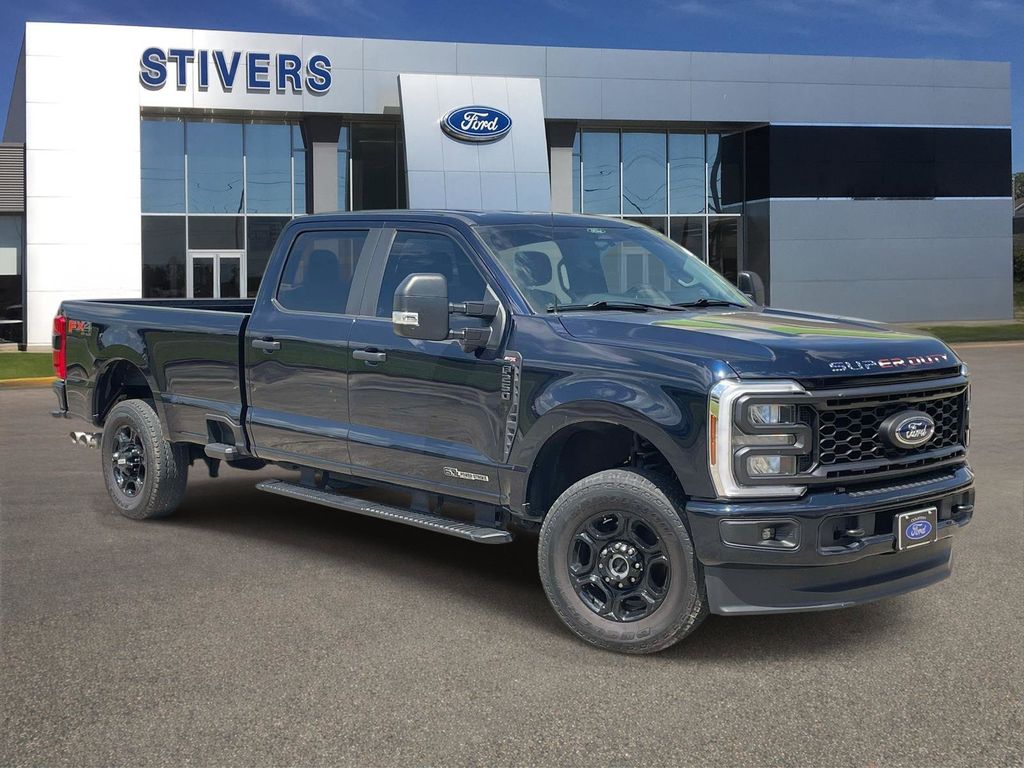 2024 Ford F-250 Super Duty XL Crew Cab 4WD