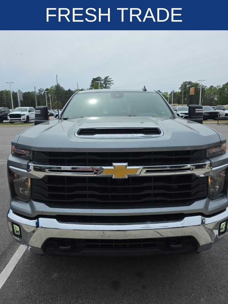 Sterling Gray Metallic 2024 Chevrolet Silverado 2500HD LT Crew Cab 4WD Pickup Truck Four-Wheel Drive Automatic