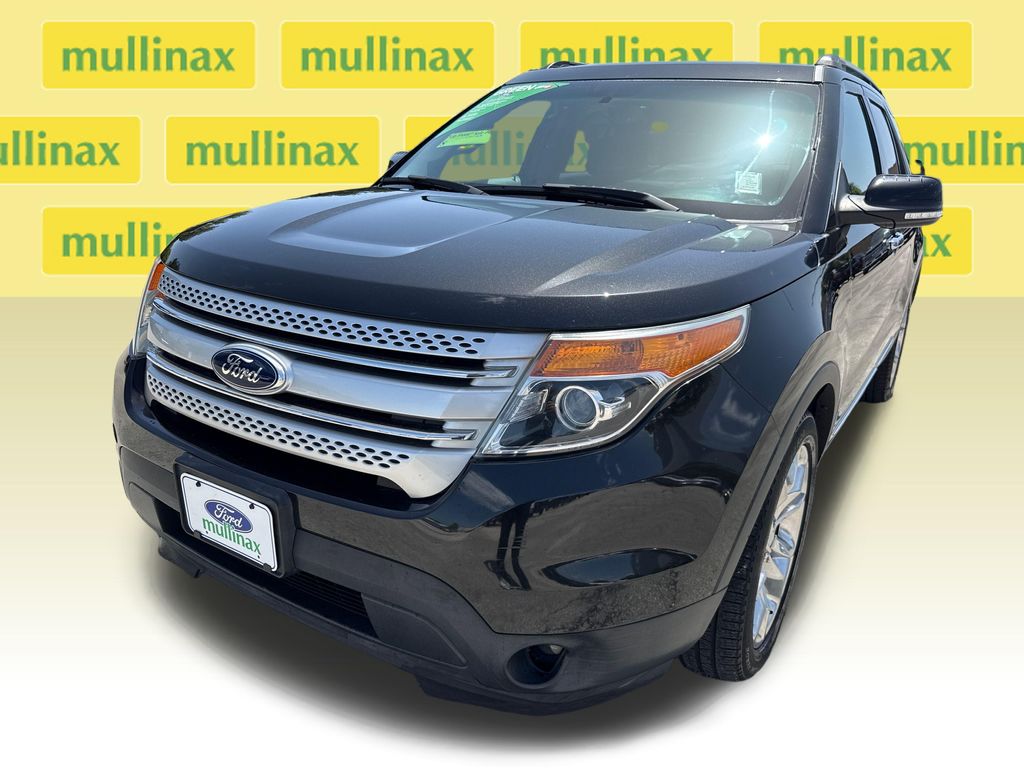 Used 2015 Black Ford XLT image 9