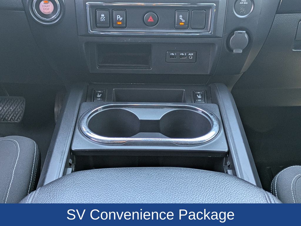 2019 Nissan TITAN SV