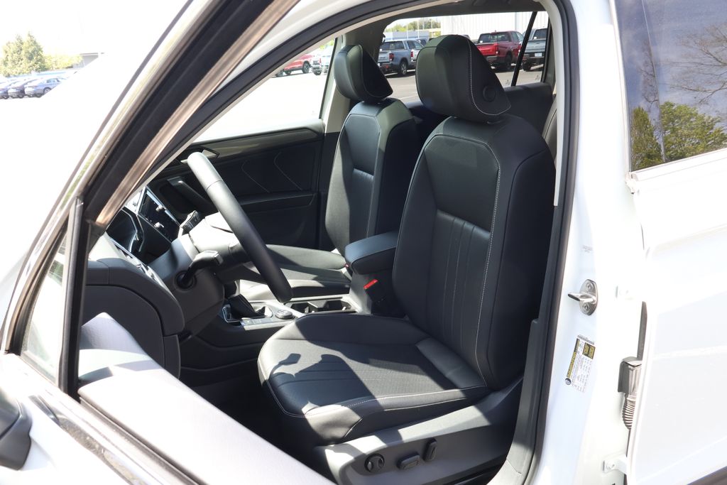 2022 Volkswagen Tiguan 2.0T 28