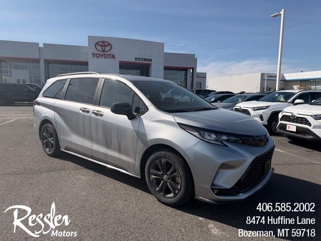 Celestialsilver 2025 Toyota Sienna XSE 7-Passenger AWD Minivan All-Wheel Drive Continuously Variable Transmission
