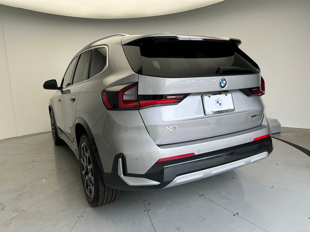 Thumbnail: 2026 BMW X1 - 4