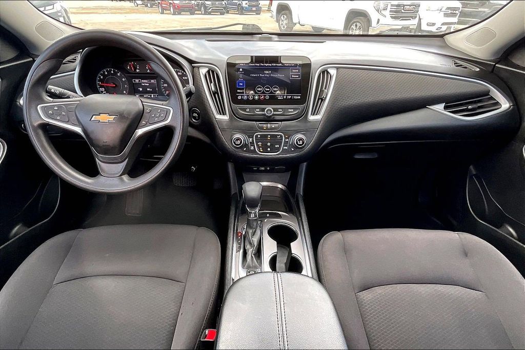 Used 2022 Chevrolet Malibu LT 4D Sedan