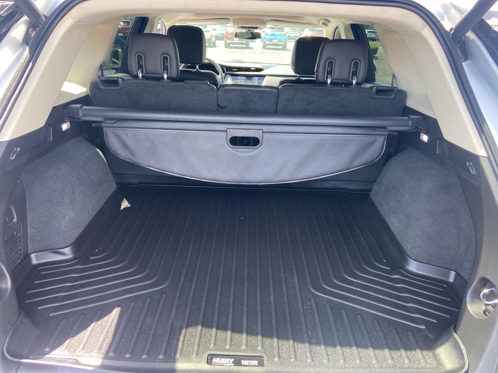 Thumbnail: 2018 Cadillac XT5 - 15