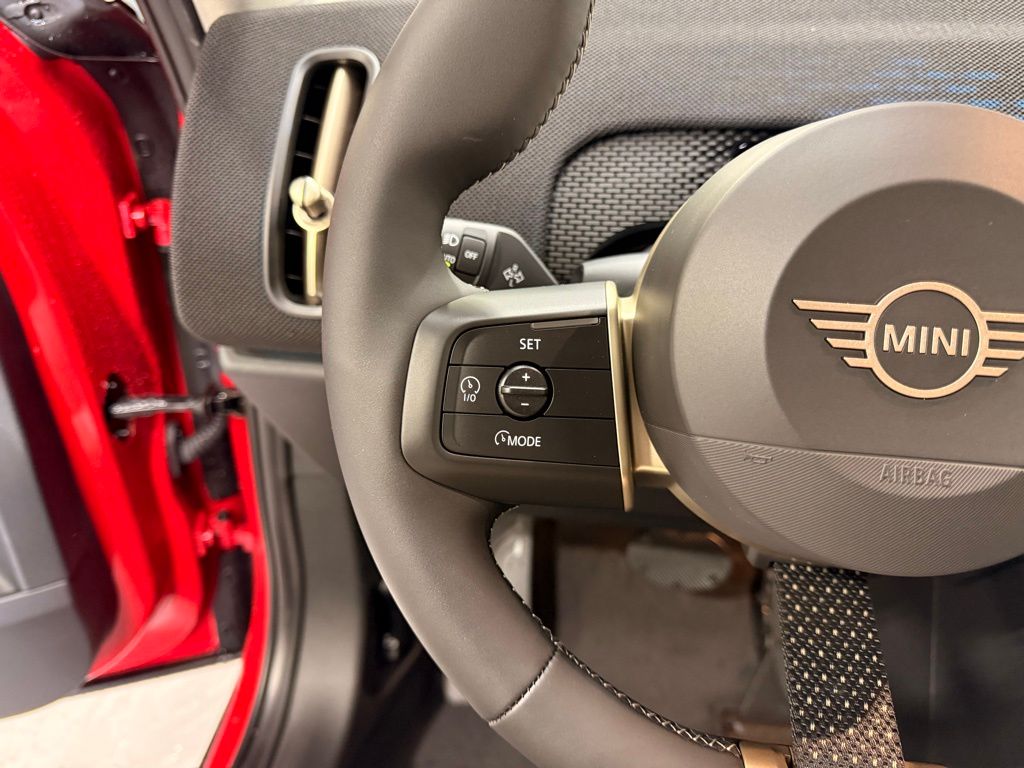 Thumbnail: 2025 MINI Cooper Countryman - 13