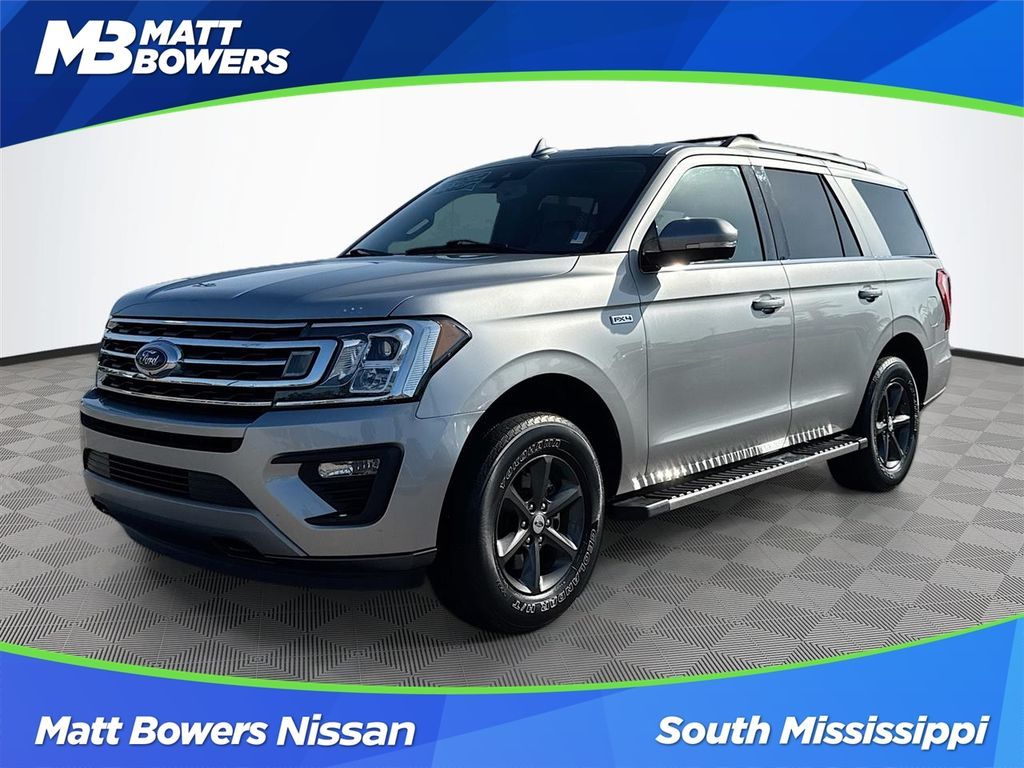  2021 Ford Expedition XLT 4WD   