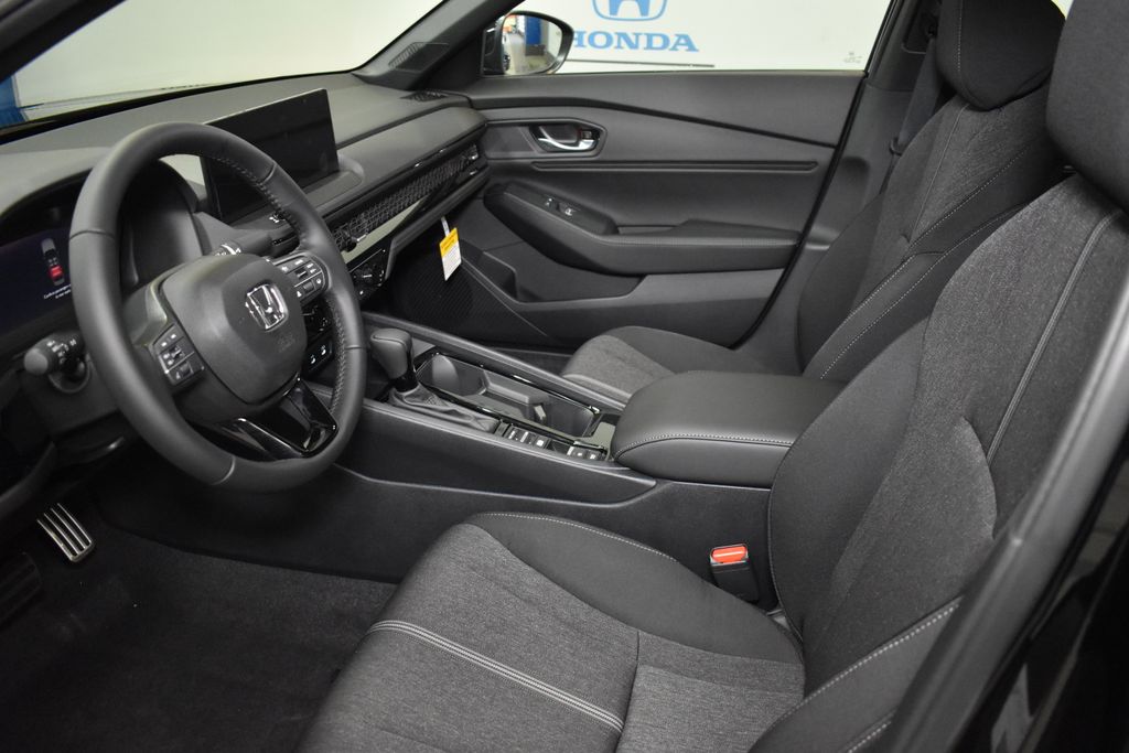 Thumbnail: 2025 Honda Accord - 19