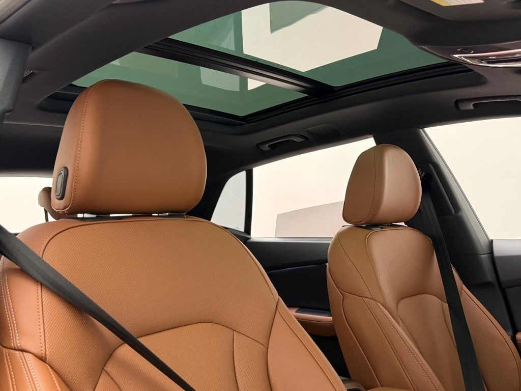 Thumbnail: 2026 Audi Q8 - 14