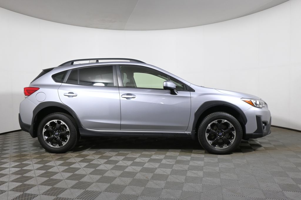 Thumbnail: 2022 Subaru Crosstrek - 8