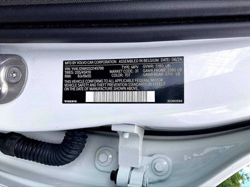 2025 Volvo V60 Cross Country — photo 32