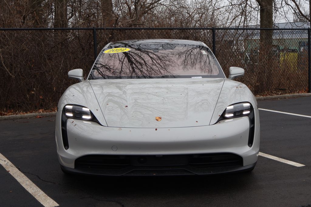 Thumbnail: 2022 Porsche Taycan - 2
