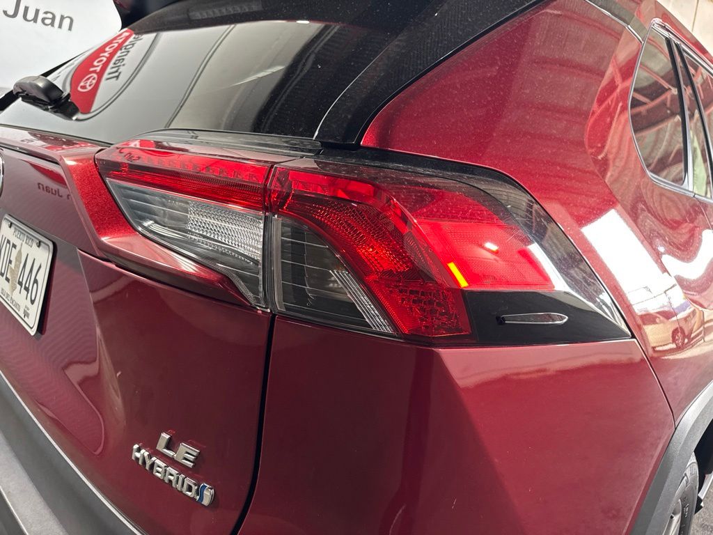 Thumbnail: 2023 Toyota RAV4 - 15