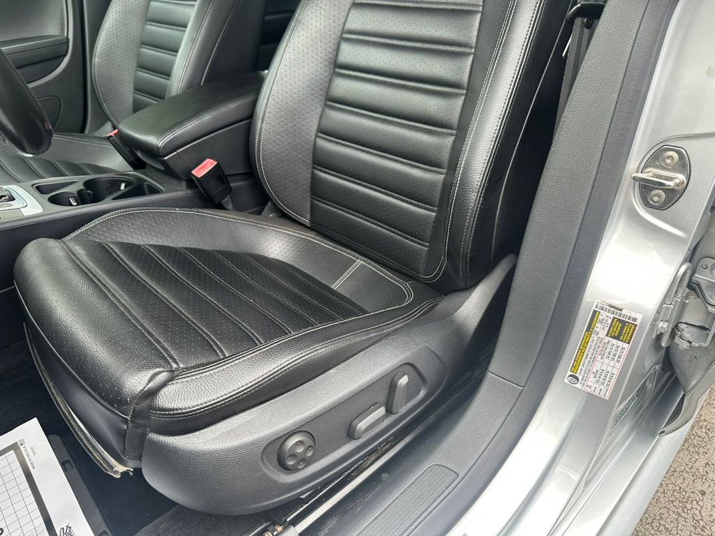 2014 Volkswagen CC 2.0T R-Line