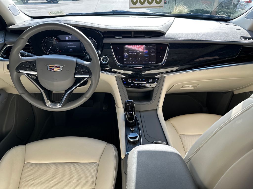 Used Car 2024 Cadillac Xt6  Premium Luxury For Sale Under $50,000 In Austin, Texas