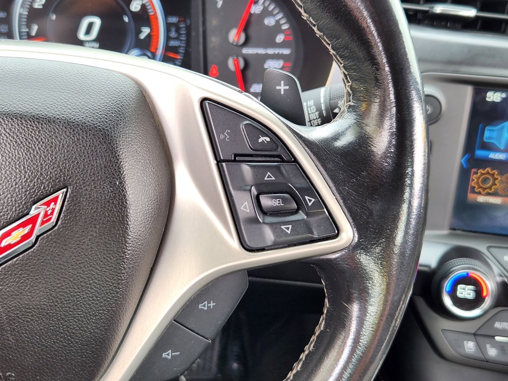 2017 Chevrolet Corvette 3LT - Photo 18