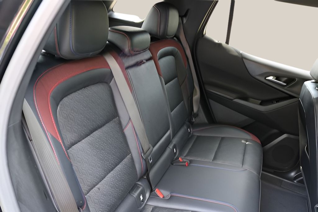Used Car 2025 Chevrolet Equinox  Rs For Sale Under $30,000 In Austin, Texas