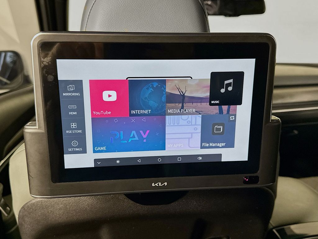 Thumbnail: 2023 Kia Telluride - 26