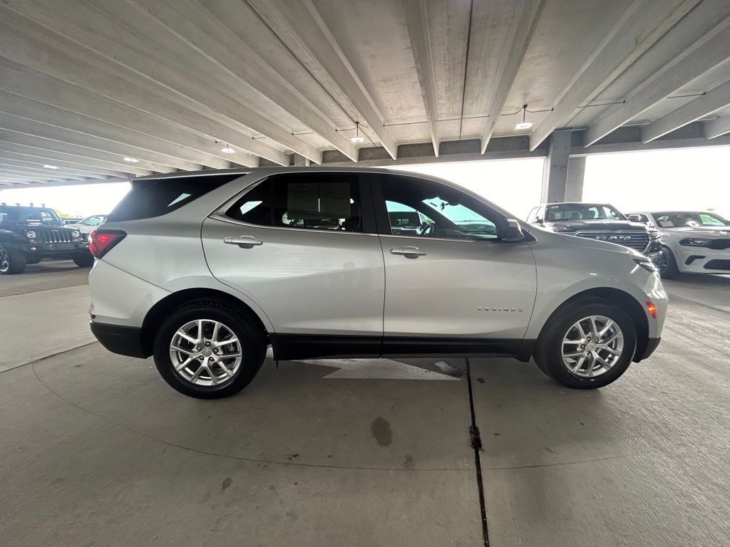 Used 2022 Chevrolet Equinox LT with VIN 3GNAXKEV2NL185590 for sale in Miami, FL