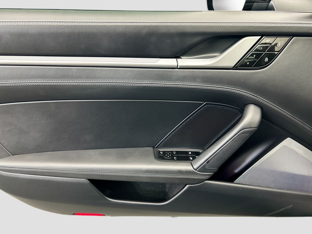 Thumbnail: 2021 Porsche 911 - 23