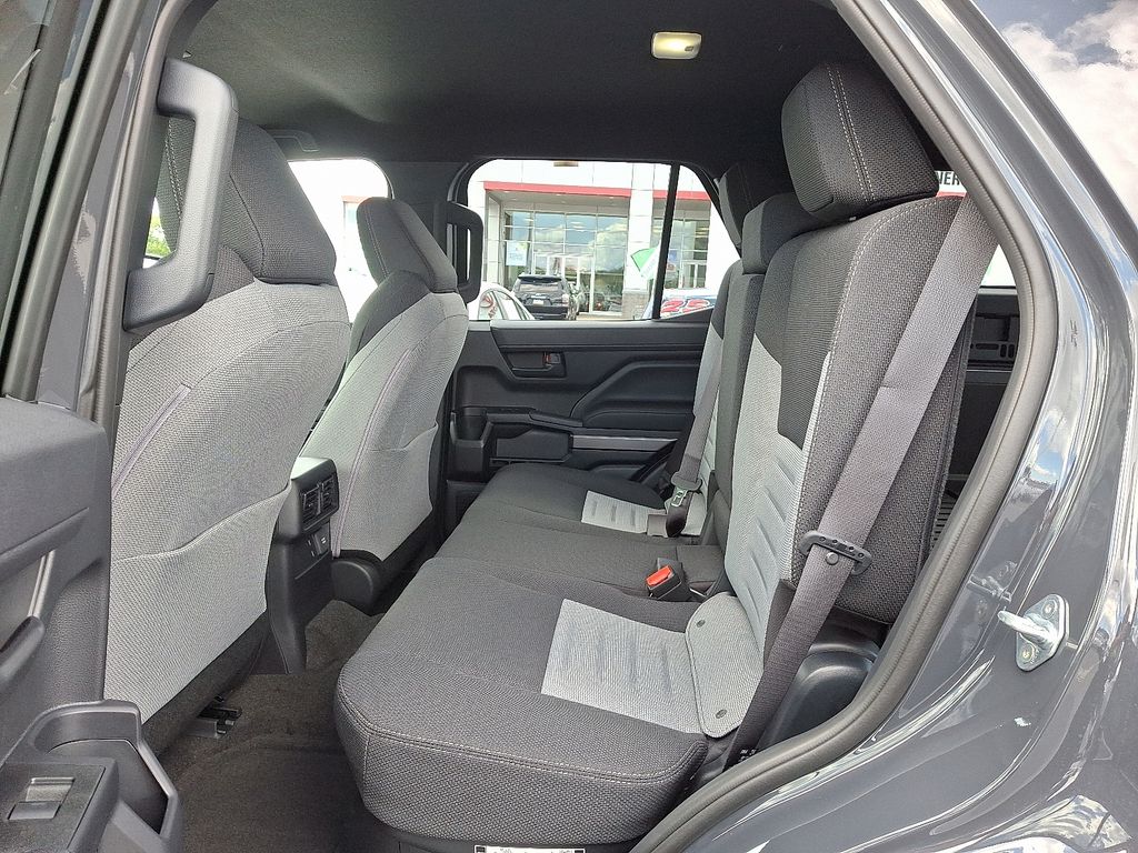 Thumbnail: 2025 Toyota 4Runner - 10