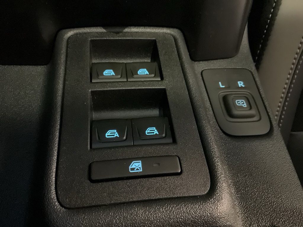 New 2026 Gray Ford Outer Banks image 13