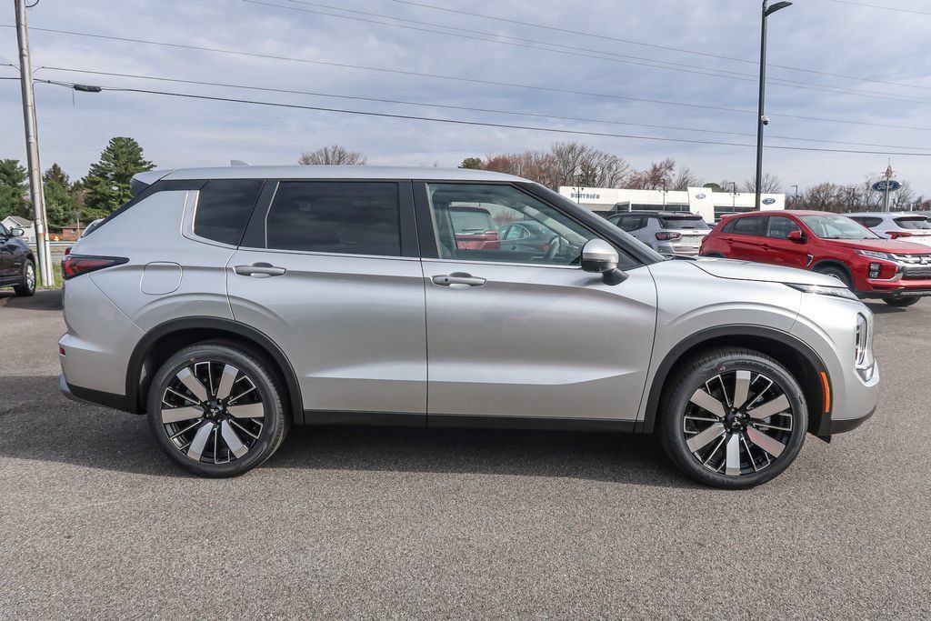 2026 Mitsubishi Outlander SE 2.5 S-AWC