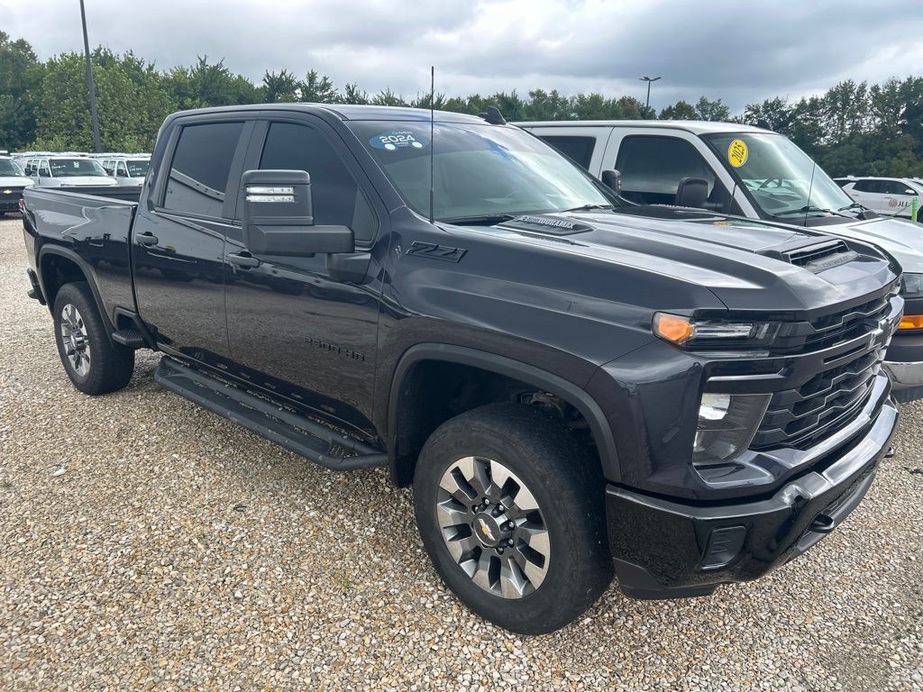  2024 Chevrolet Silverado 2500HD Custom Crew Cab 4WD   